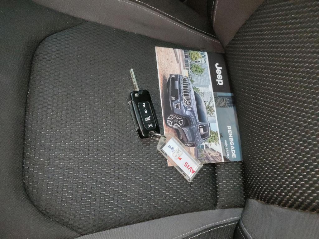 Foto Jeep Renegade 4