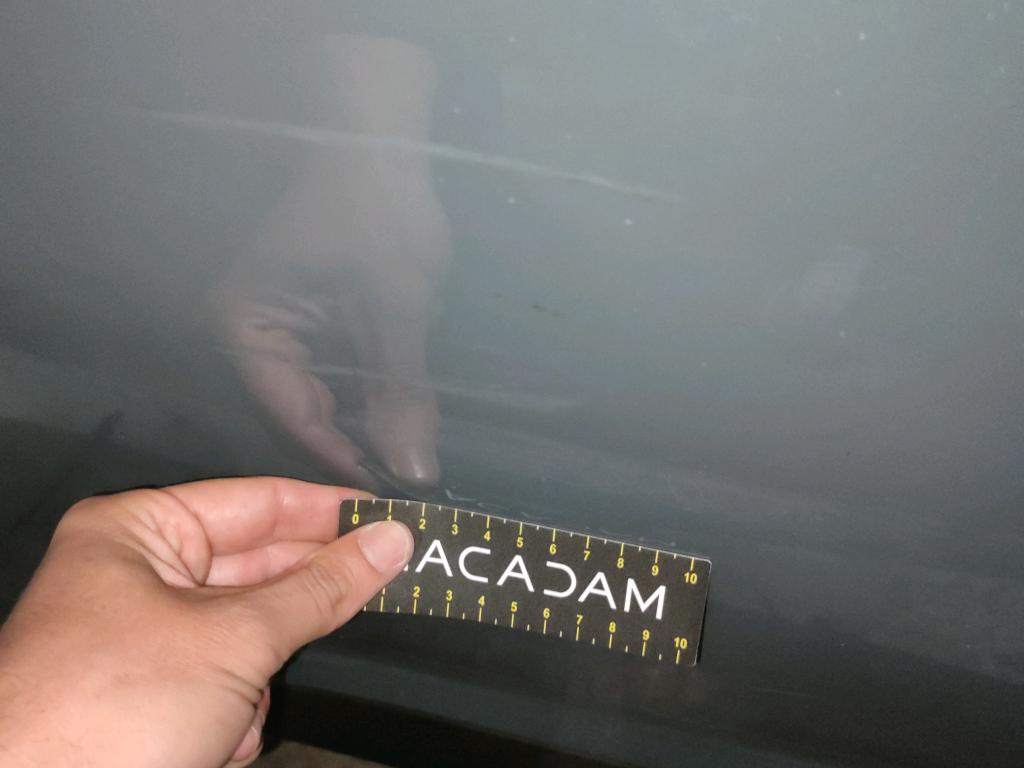 Daño en panel dañado dañado