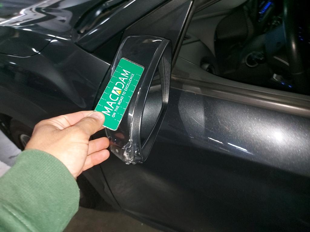 Daño en panel dañado dañado