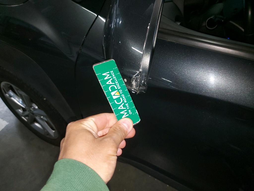 Daño en panel dañado dañado
