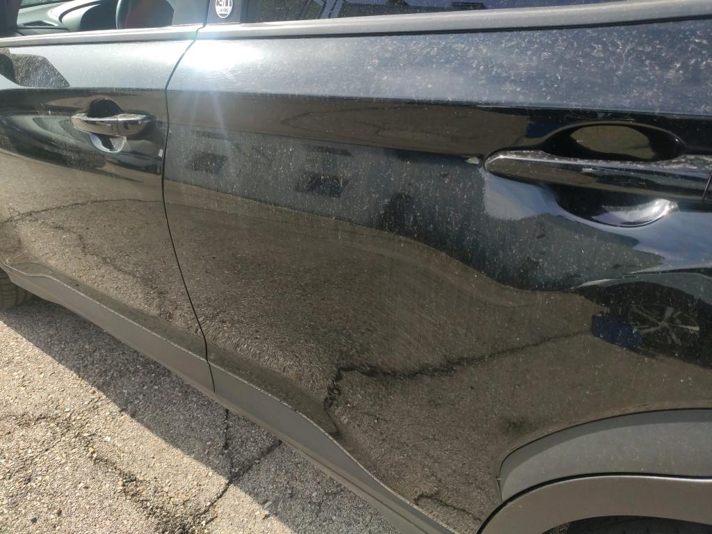 Daño en panel dañado dañado