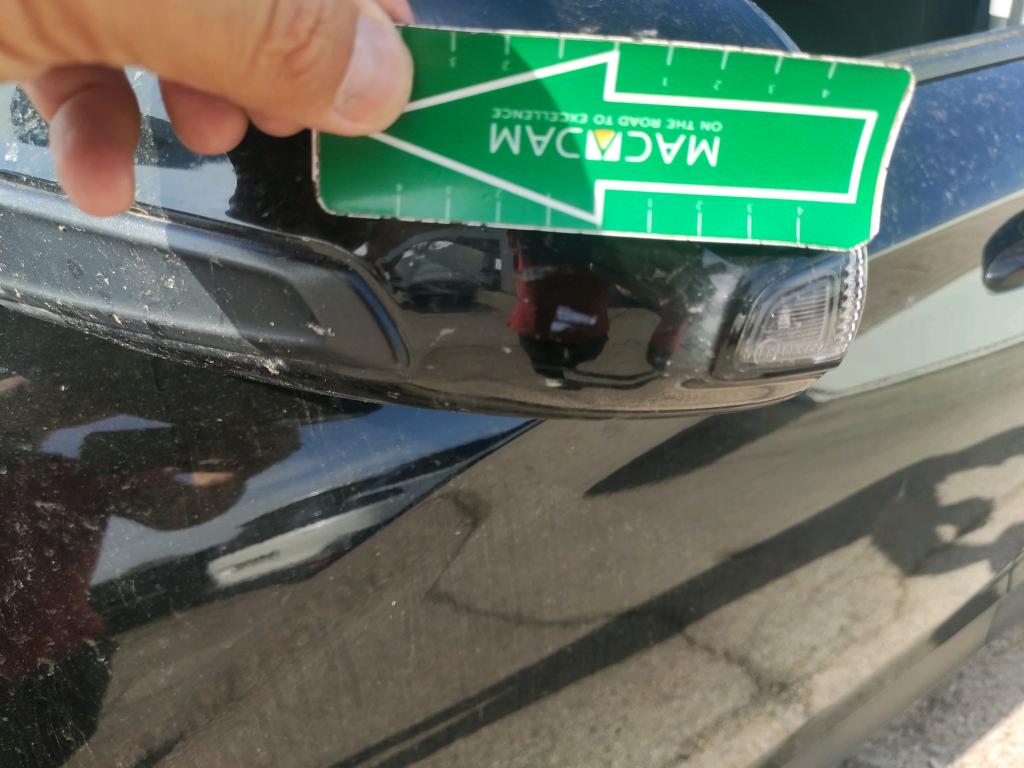 Daño en panel dañado dañado
