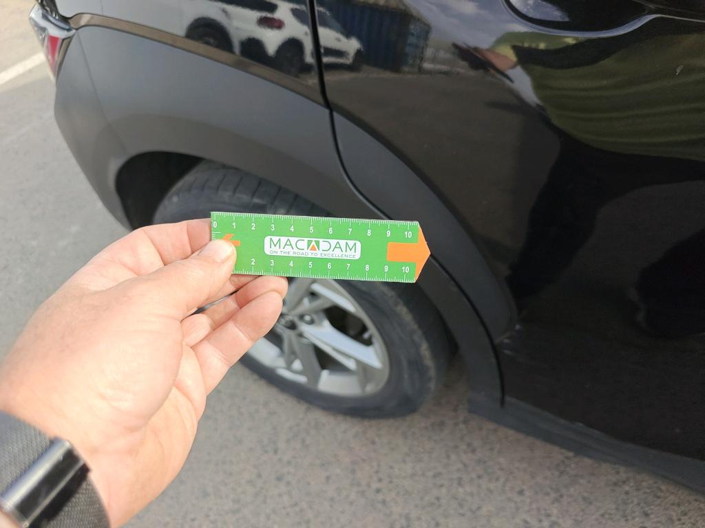 Daño en Carocería Arañazo ligero Arañazo ligero