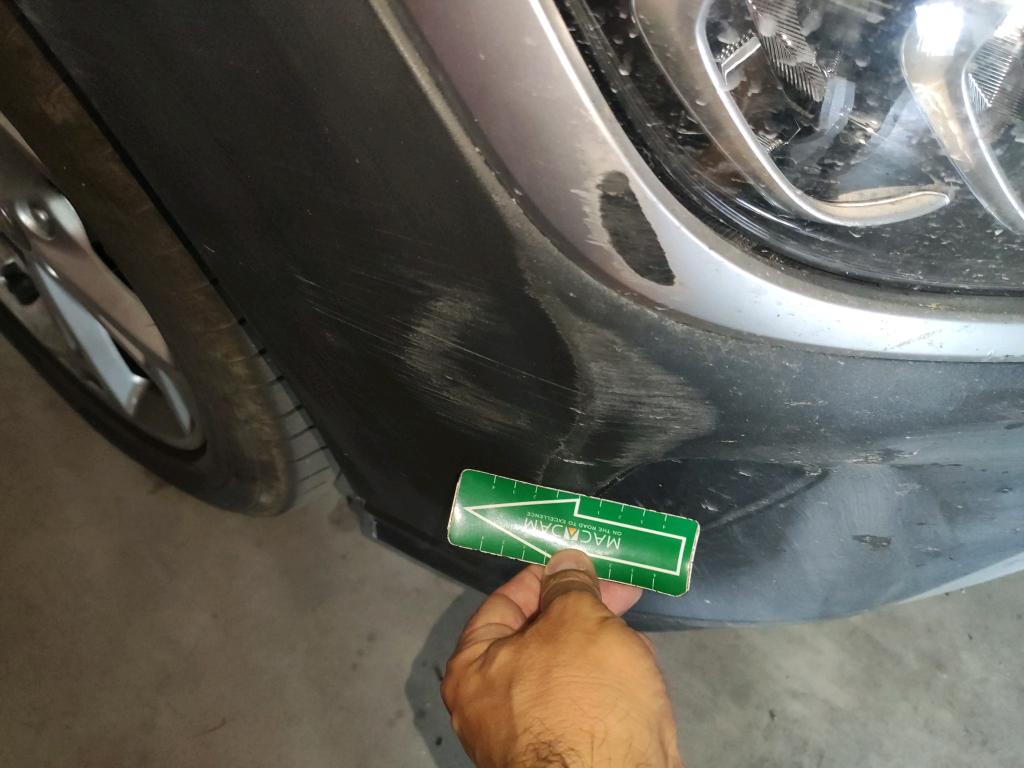 Daño en Carocería Arañazo ligero Arañazo ligero