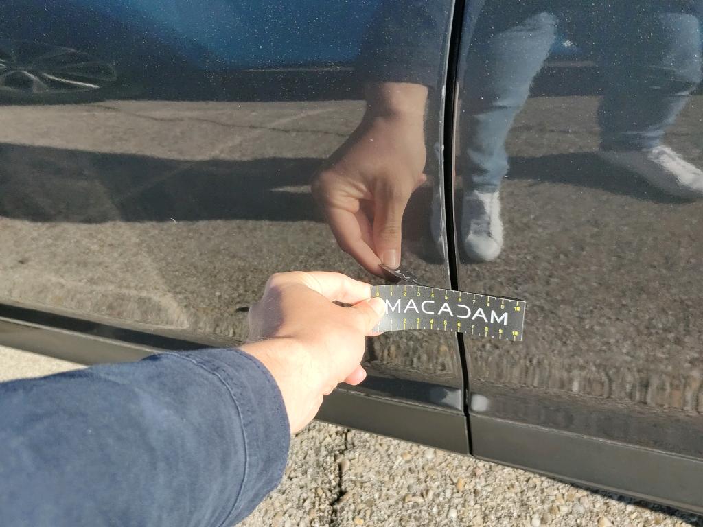 Daño en panel Arañazo ligero Arañazo ligero