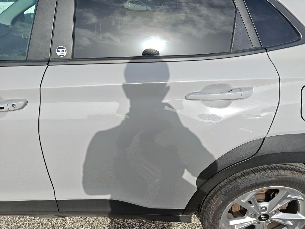 Daño en panel dañado dañado