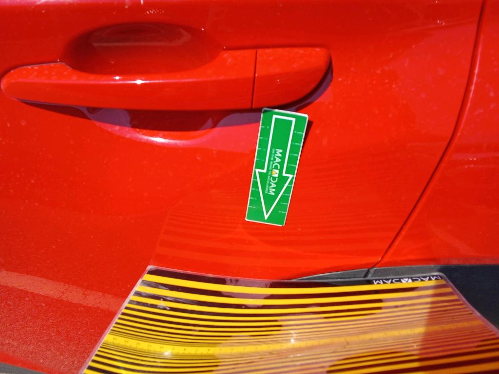 Daño en panel dañado dañado