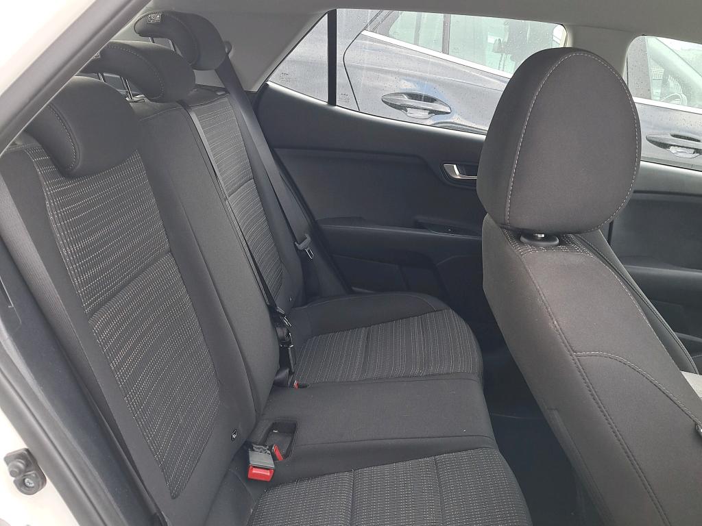 Foto Kia Stonic 6