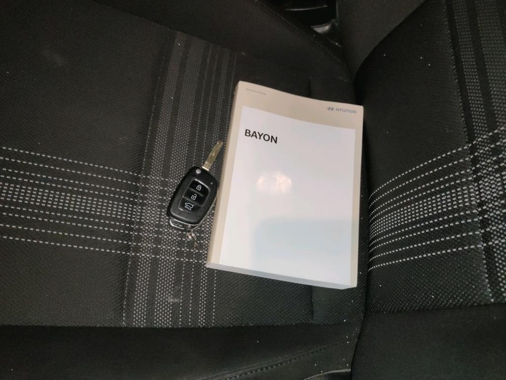 Foto Hyundai BAYON 4