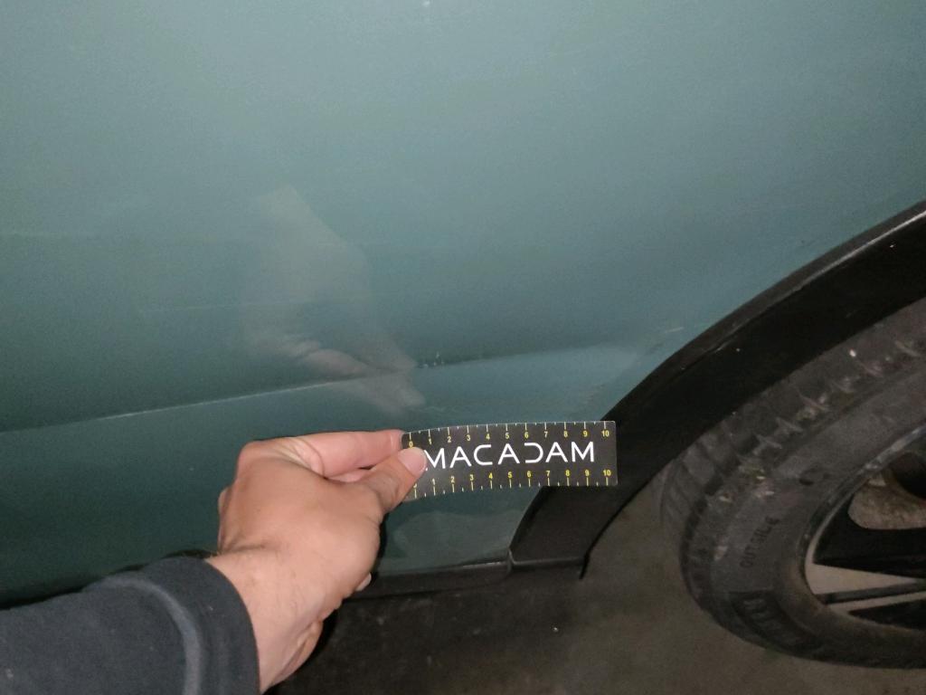 Daño en panel dañado dañado