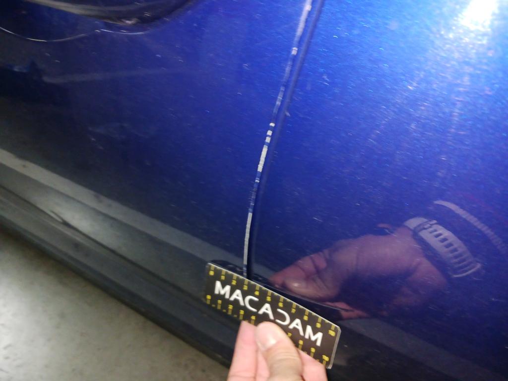 Daño en panel dañado dañado