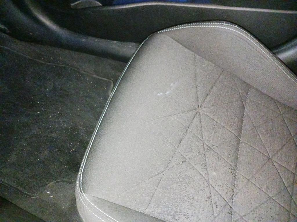 Daño en Asientos sucio sucio
