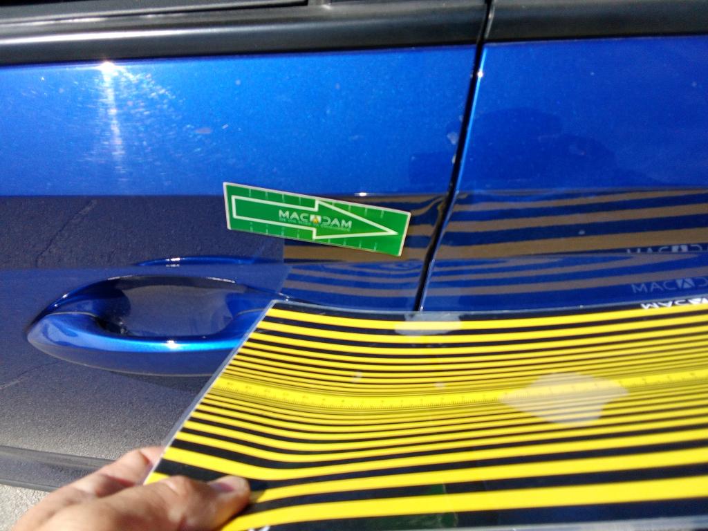 Daño en panel dañado dañado