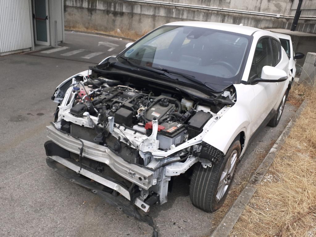 Toyota C-HR TOYOTA C-HR
