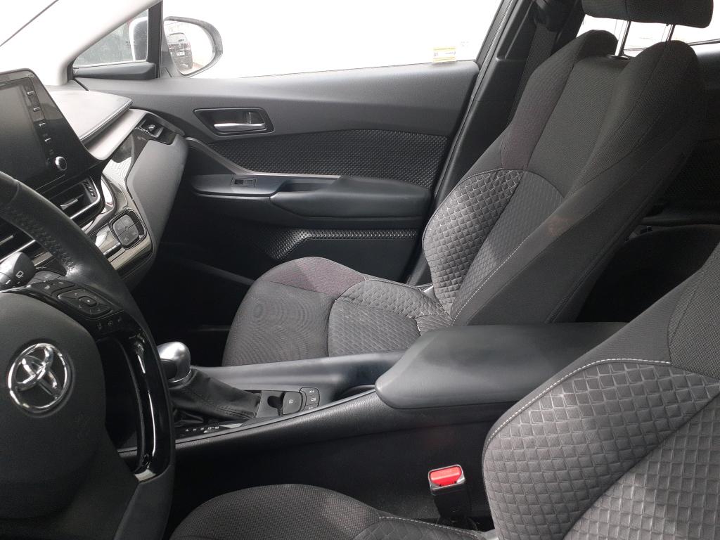 Foto Toyota C-HR 4