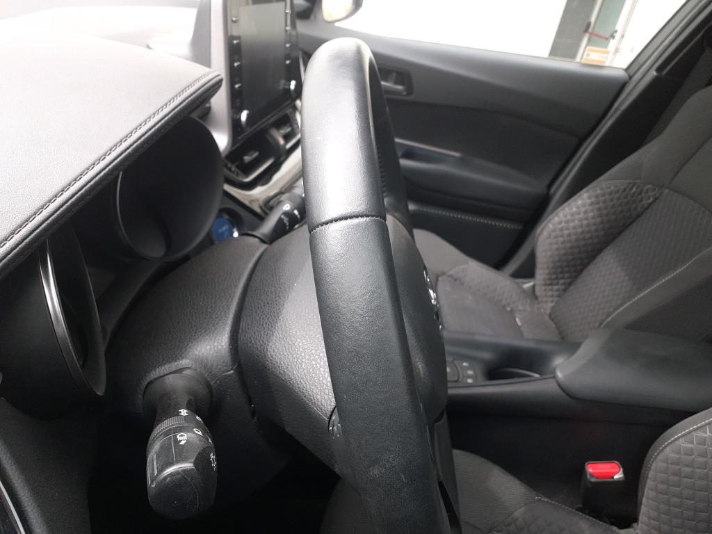 Foto Toyota C-HR 5