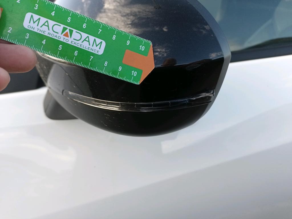 Daño en panel Arañazo ligero Arañazo ligero