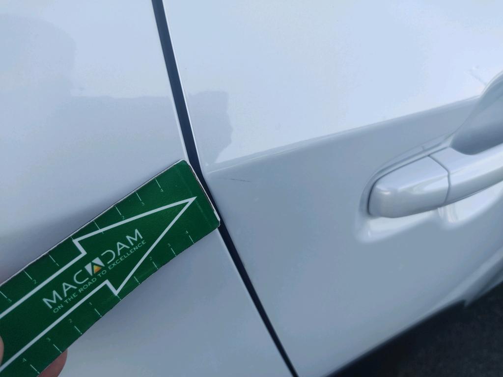 Daño en Panel Arañazo ligero Arañazo ligero