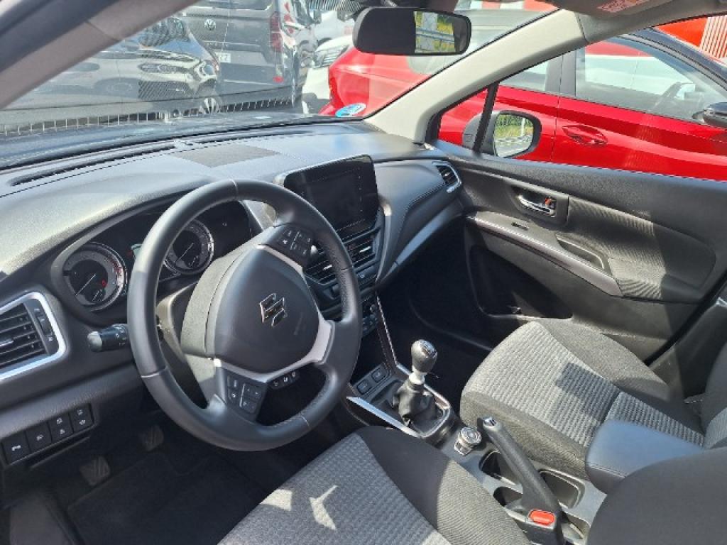 Foto Suzuki S-CROSS 3