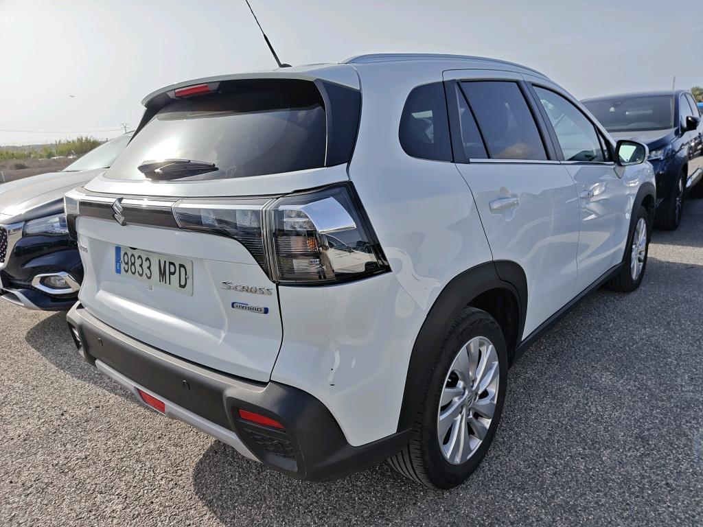 Foto Suzuki S-CROSS 2