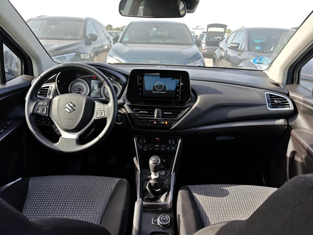 Foto Suzuki S-CROSS 3