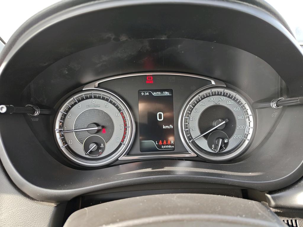 Foto Suzuki S-CROSS 5