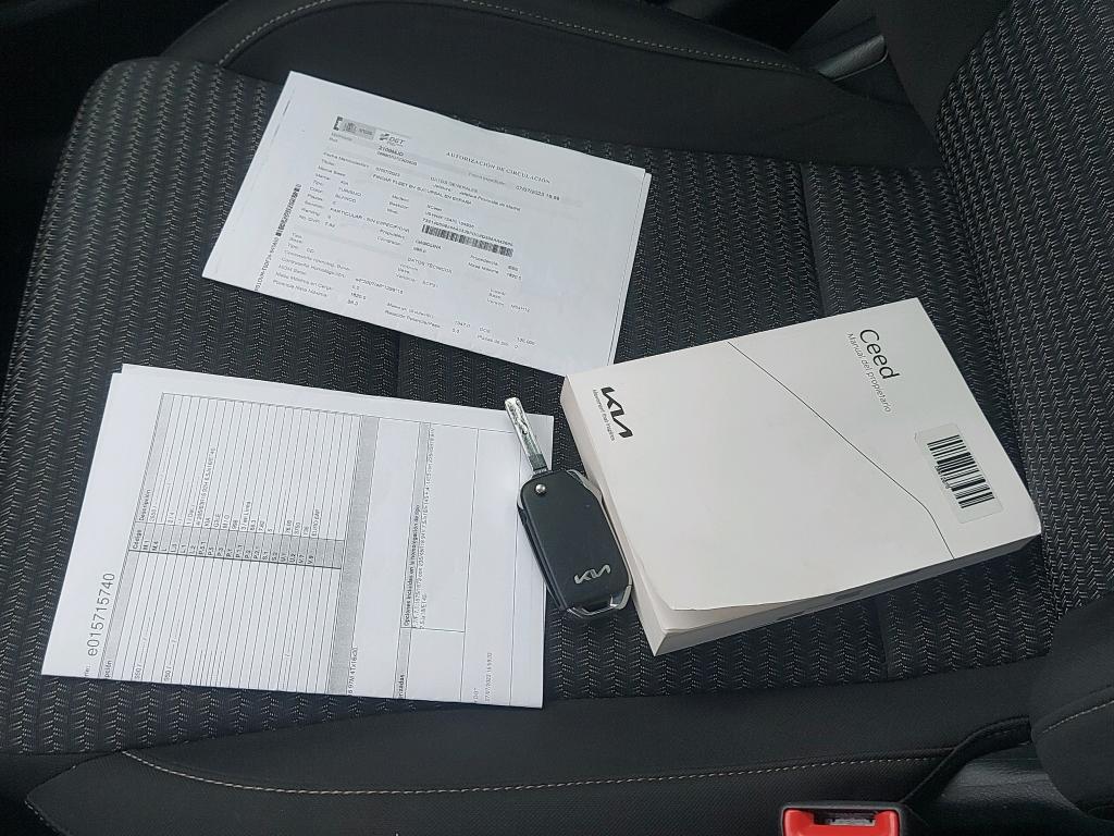 Foto Kia Xceed 4