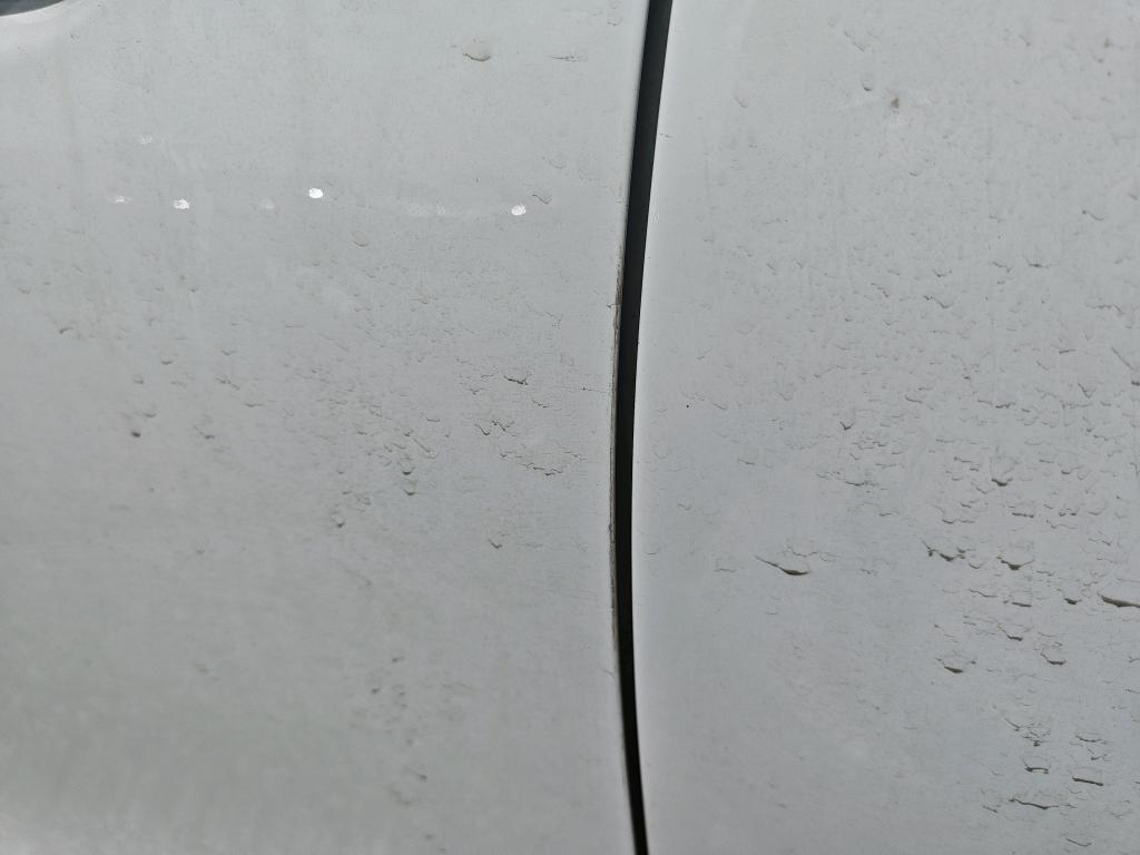 Daño en panel dañado dañado