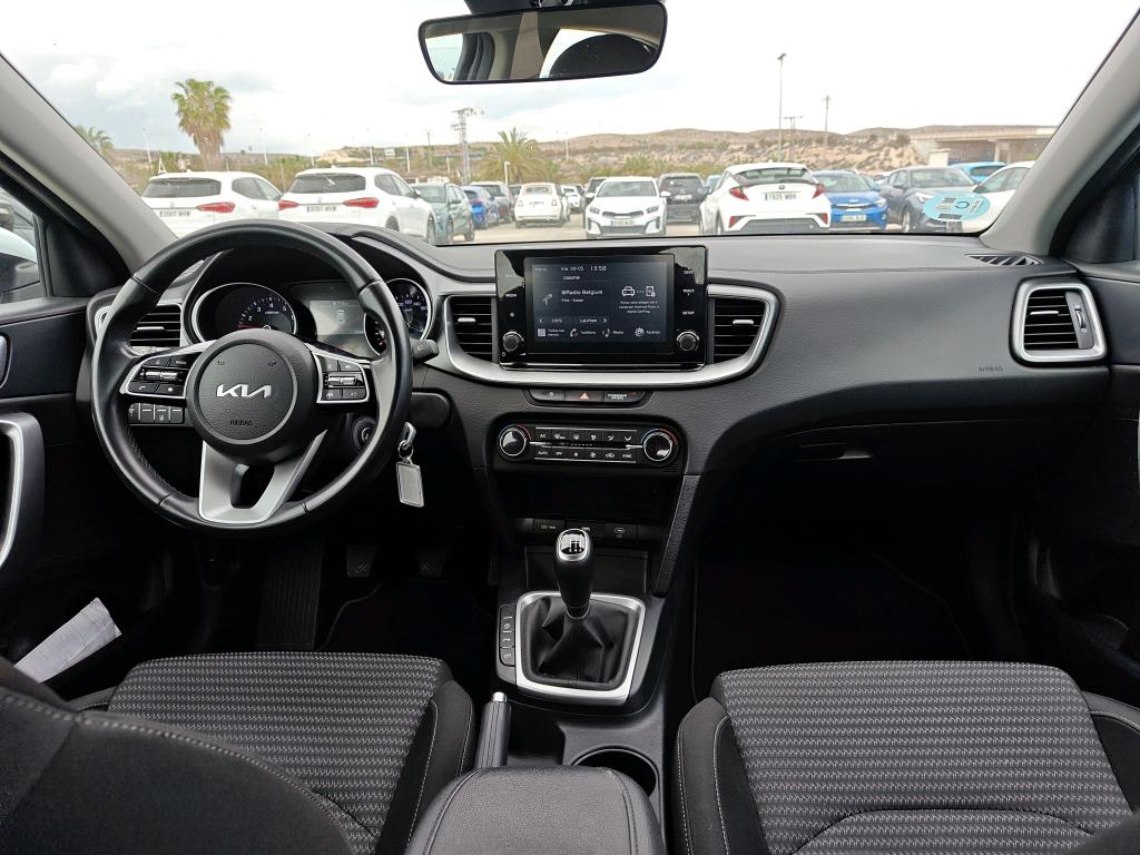 Foto Kia Xceed 3