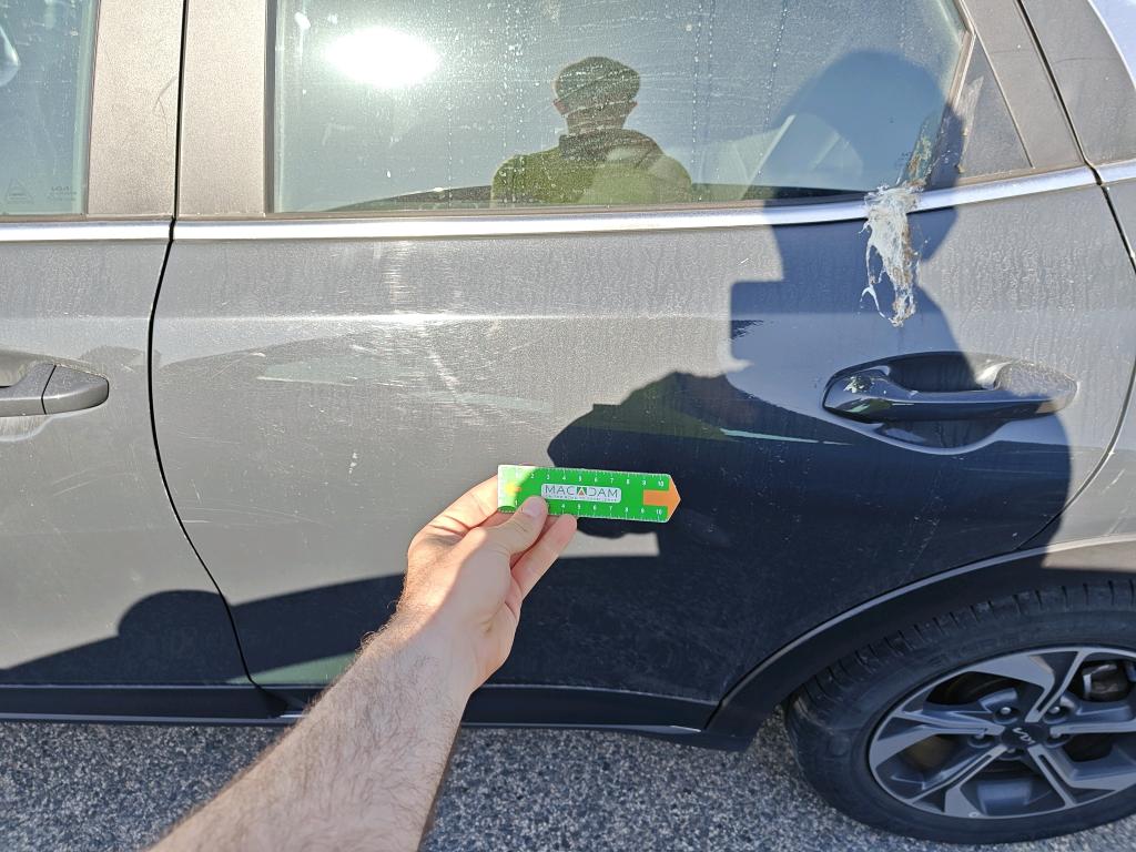 Daño en panel dañado dañado