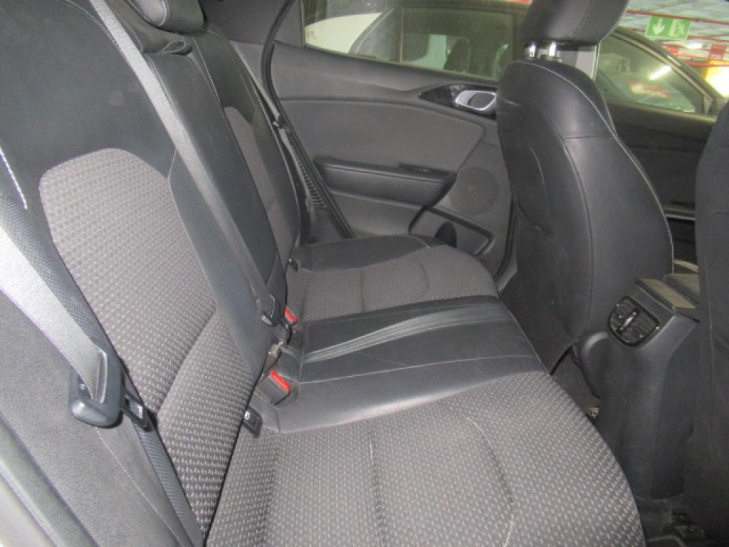 Foto Kia Xceed 6