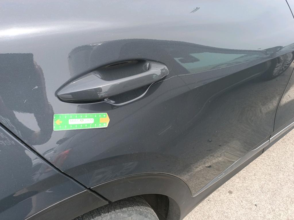 Daño en Panel Arañazo ligero Arañazo ligero