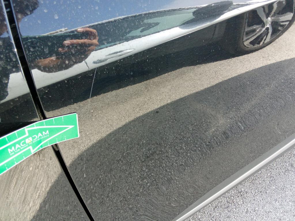 Daño en panel dañado dañado