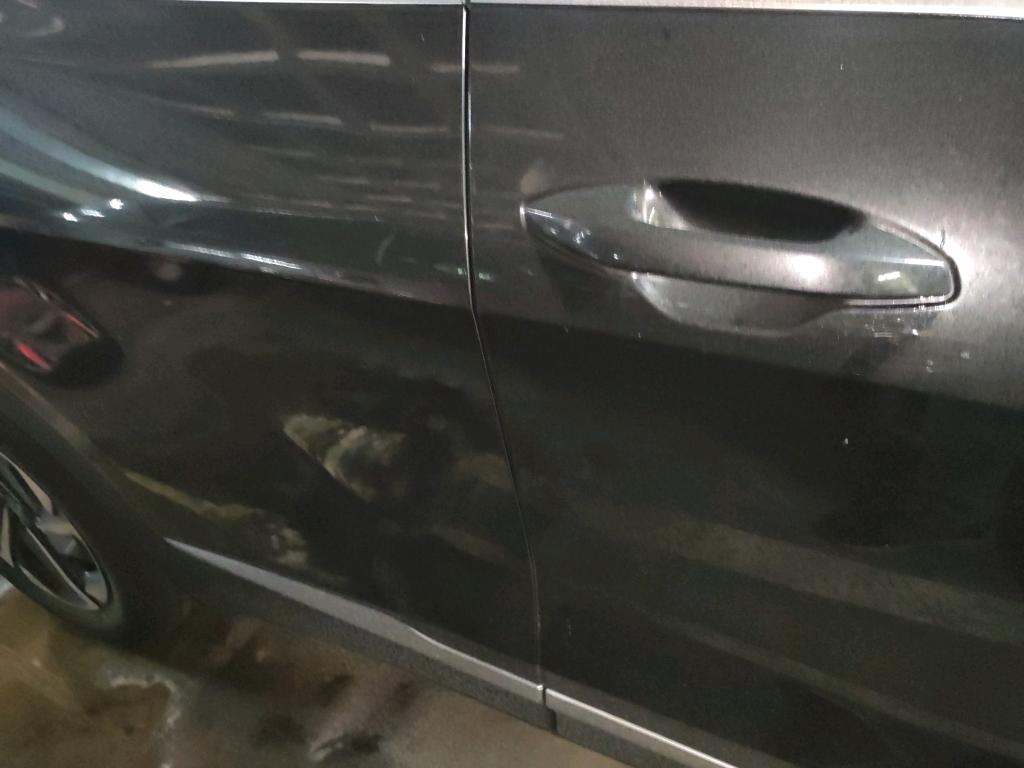 Daño en Panel Arañazo ligero Arañazo ligero