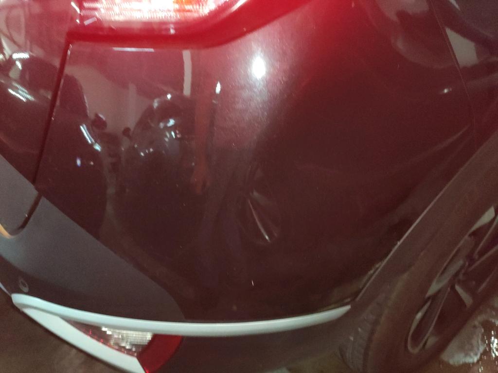 Daño en Carocería Arañazo ligero Arañazo ligero