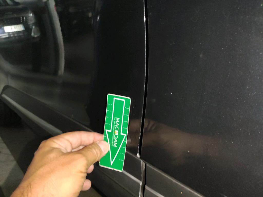 Daño en panel Arañazo ligero Arañazo ligero