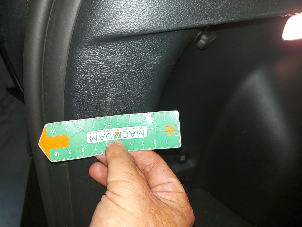 Daño en Asientos Arañazo ligero Arañazo ligero