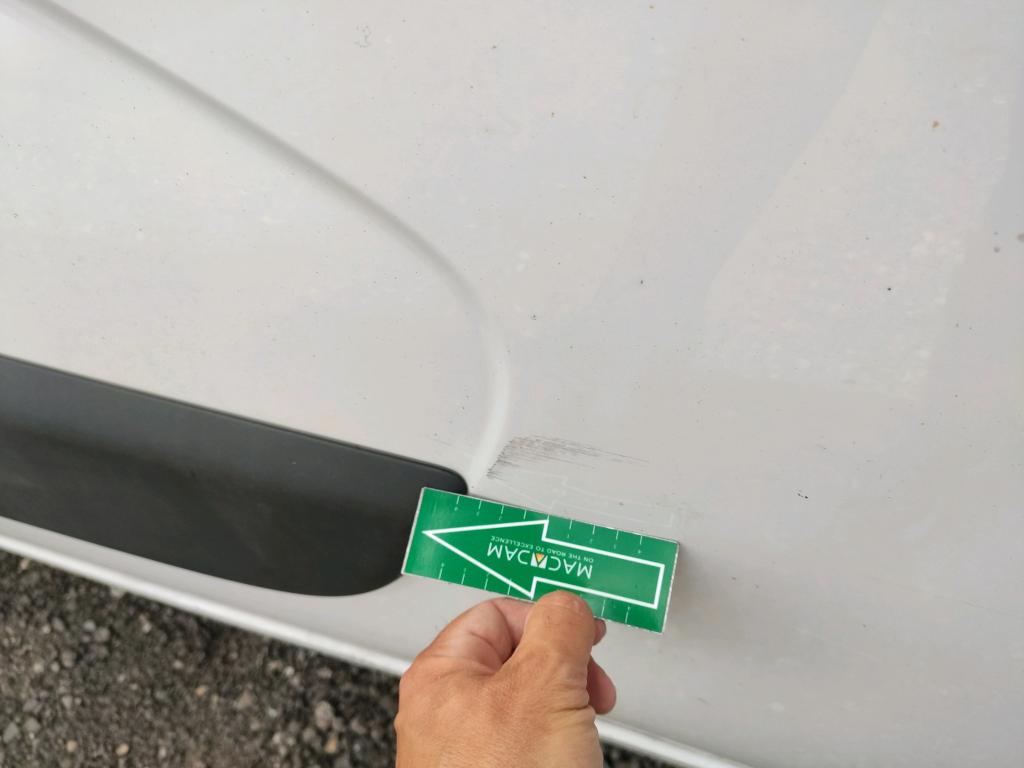 Daño en Panel Arañazo ligero Arañazo ligero