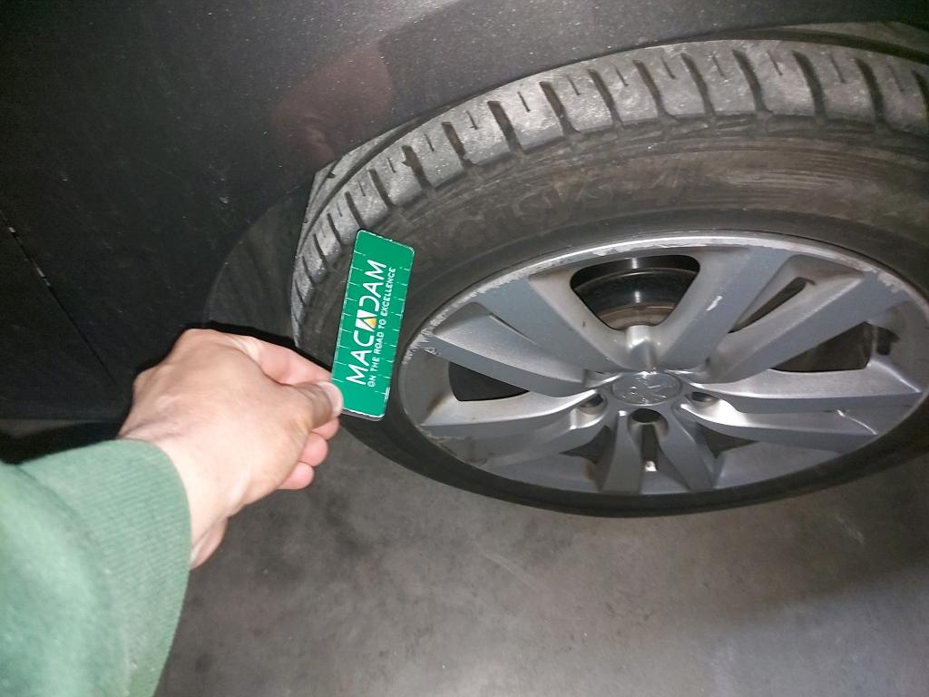 Daño en Carocería Arañazo ligero Arañazo ligero