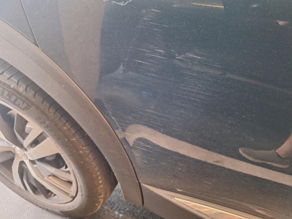 Daño en Panel dañado dañado