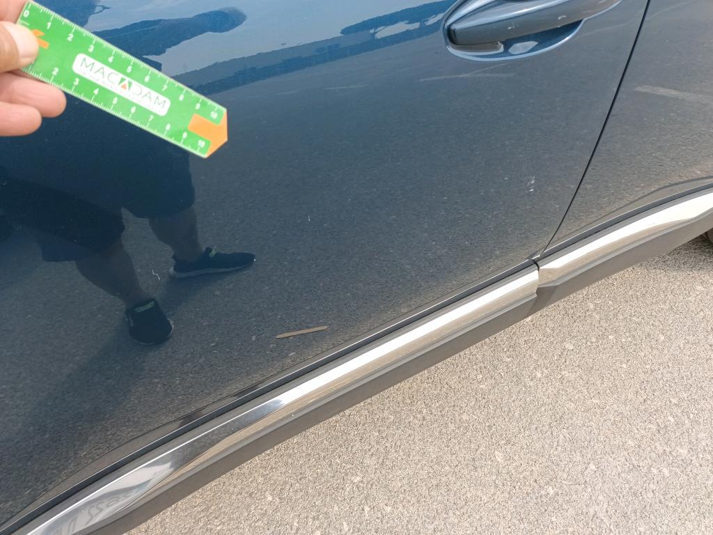 Daño en panel Arañazo ligero Arañazo ligero