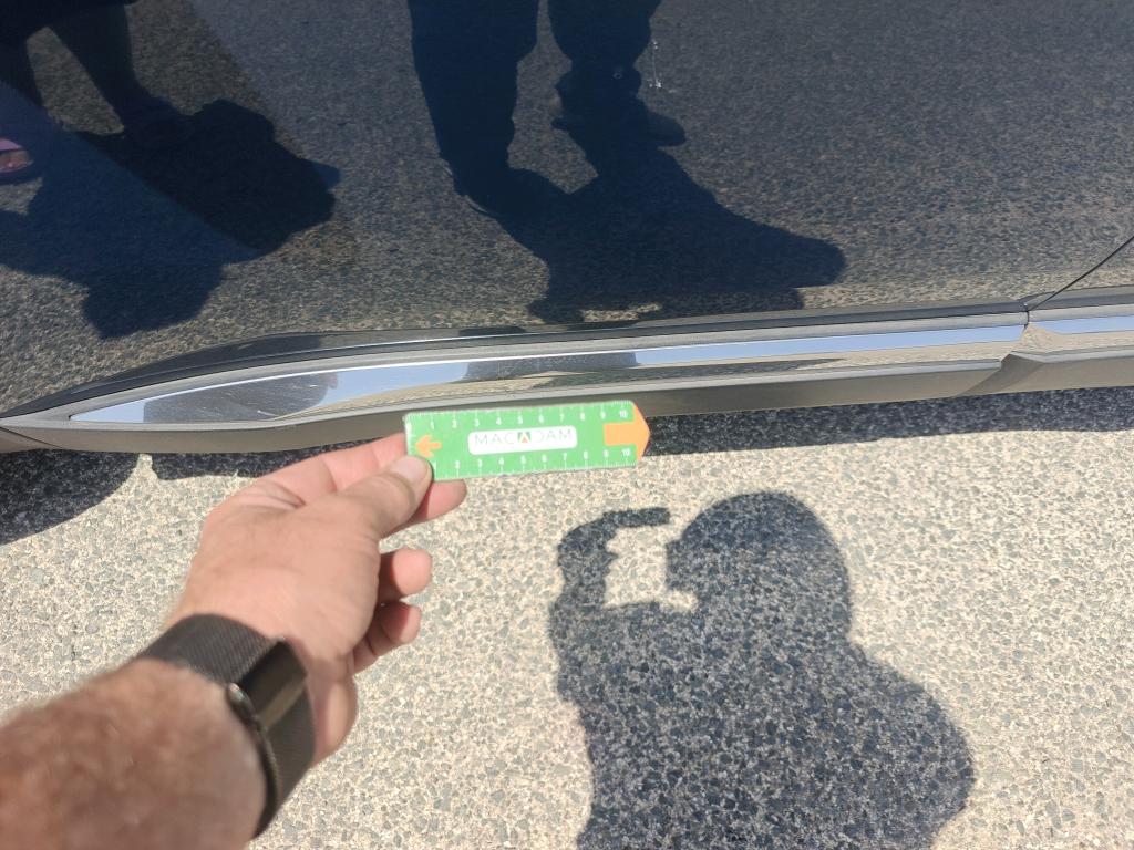 Daño en panel dañado dañado