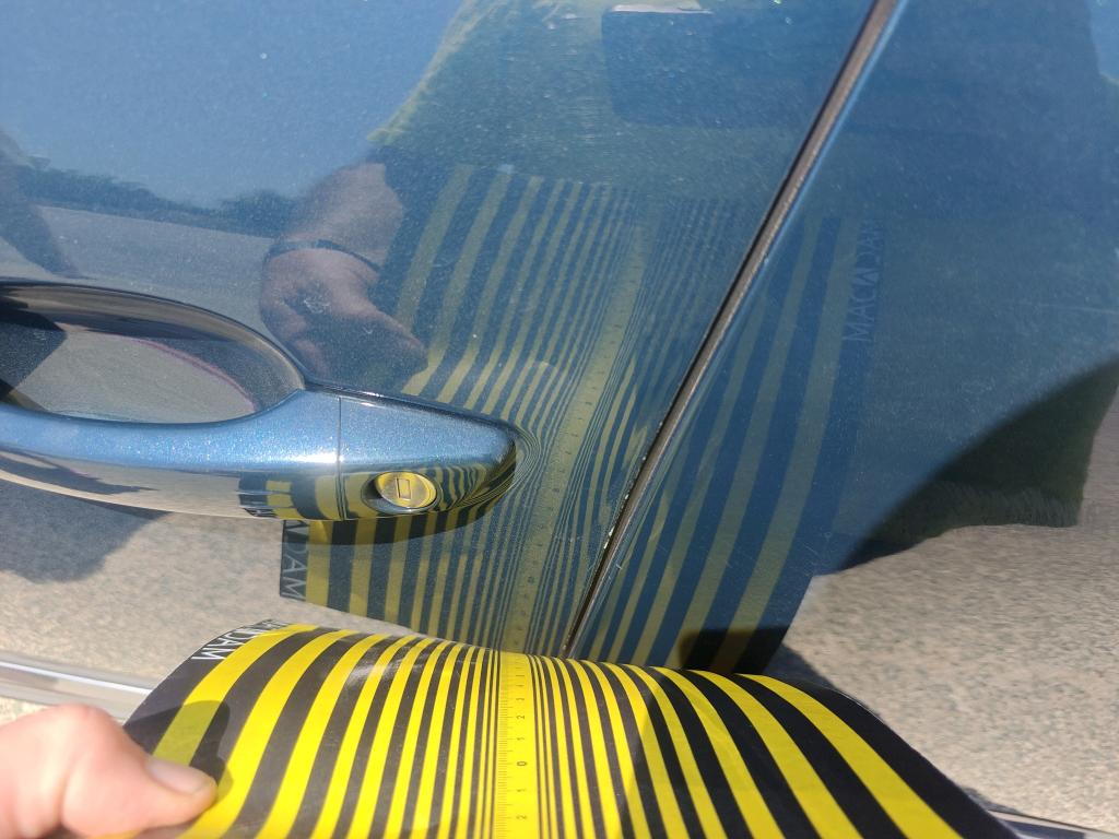 Daño en panel dañado dañado