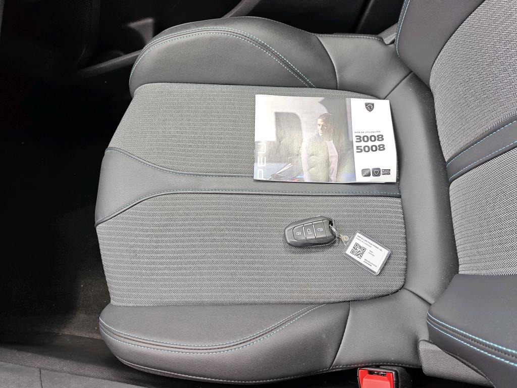 Foto Peugeot 3008 4