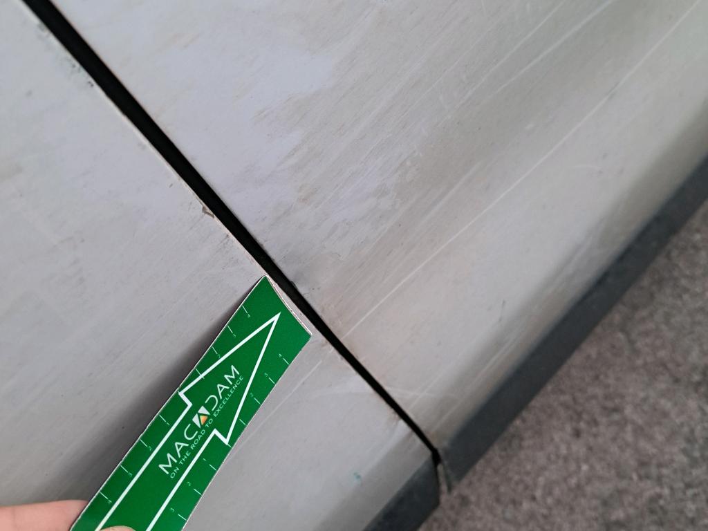 Daño en Panel dañado dañado