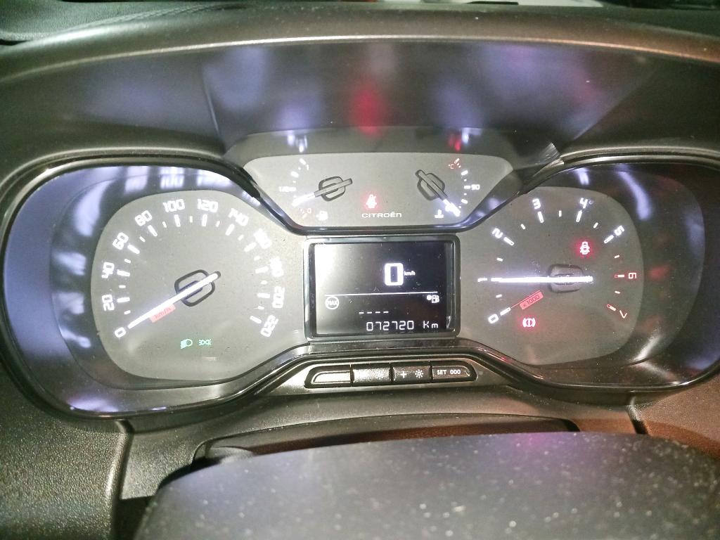 Foto Citroën C 3 AIRCROSS 5