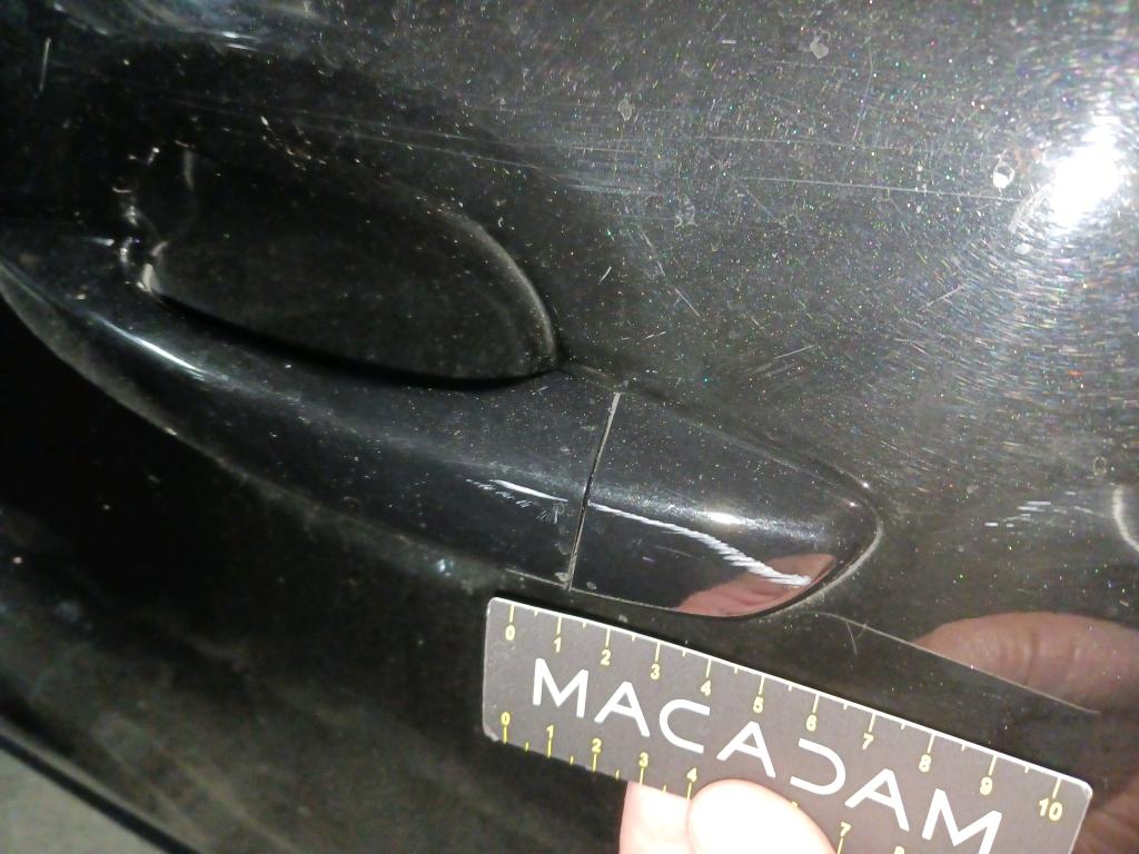 Daño en panel dañado dañado