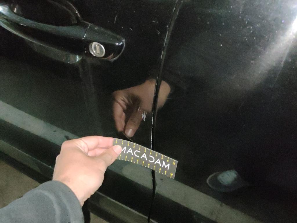 Daño en panel Arañazo ligero Arañazo ligero