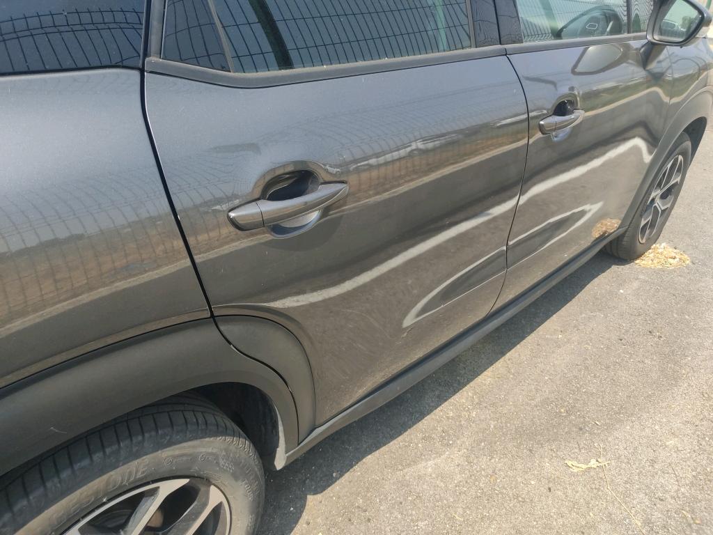 Daño en Panel Arañazo ligero Arañazo ligero