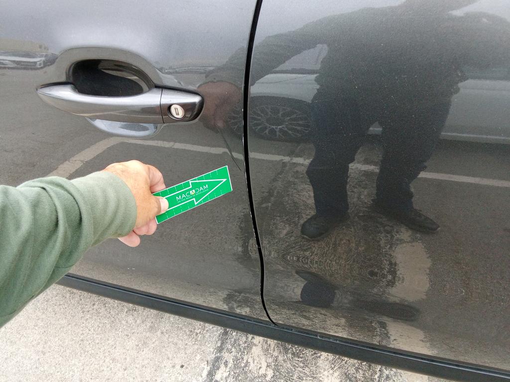 Daño en panel dañado dañado